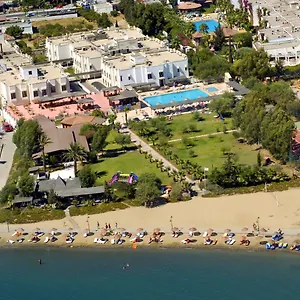 cesars-bodrum-suites-boutique.aegeanhotels.net/